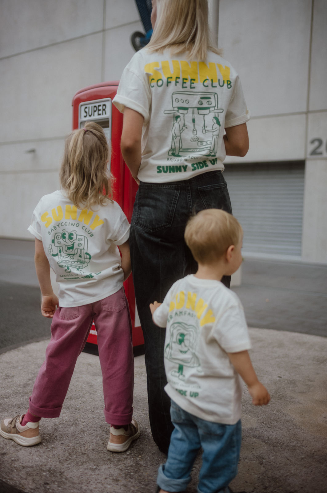 Sunny Side Up Charity Shirts für Kinder – Babyccino Club und Breakfast Club