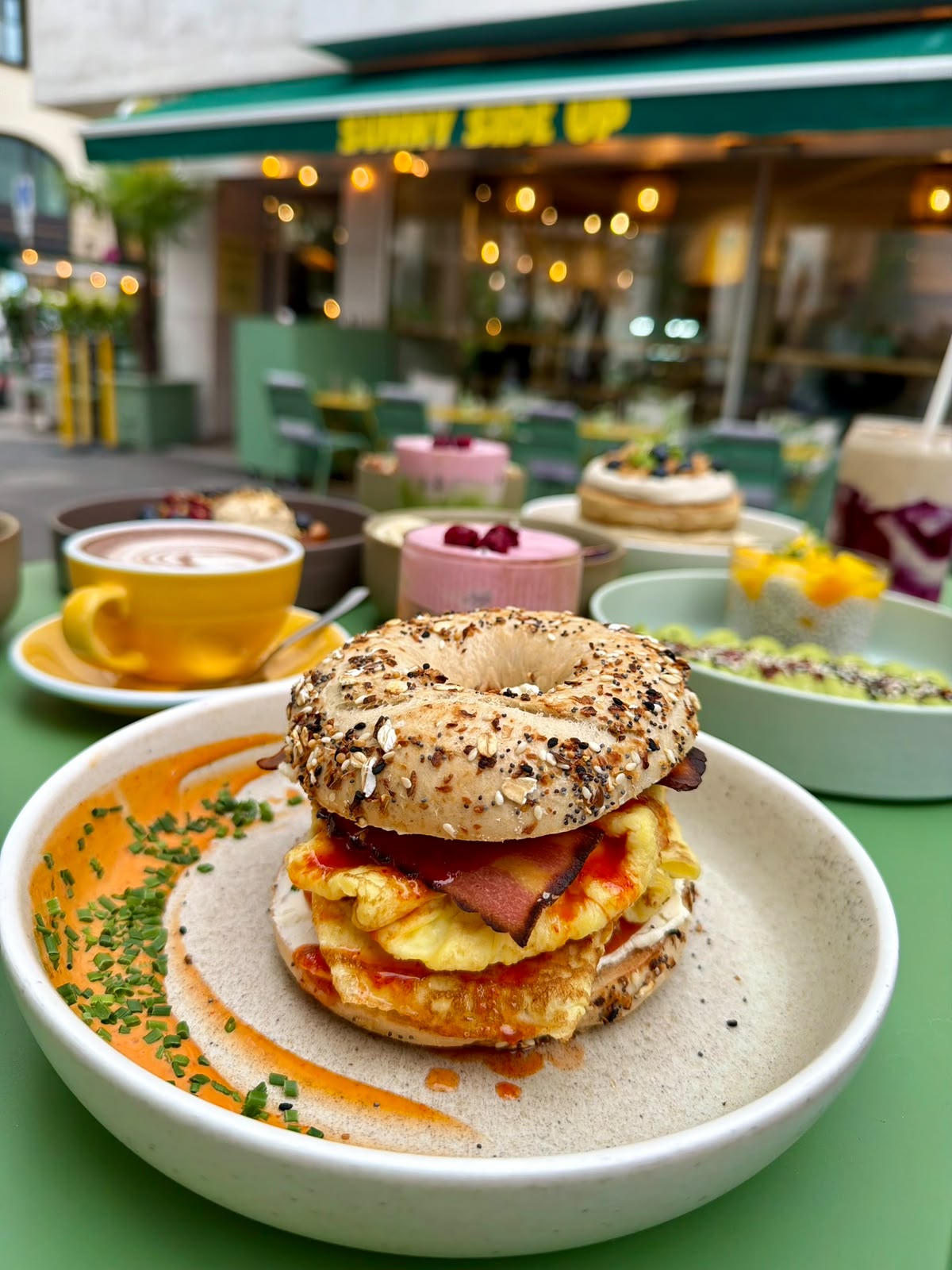 Bacon, Egg & Cheese Bagel de la nouvelle carte d'automne
